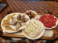-山城年华老火锅(玉林店)