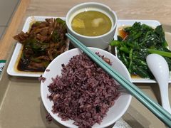 -老乡鸡(融科天地店)