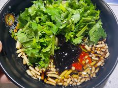 -钢管厂五区小郡肝串串香(南山店)