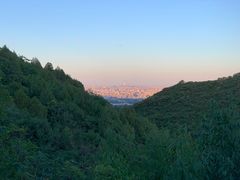 -鬼笑石后山停车场