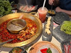 -哥老官重庆美蛙鱼头(西湖银泰十一哥店)