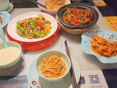 -京城小江南·北京烤鸭·江南土菜·白鱼(中关村店)