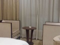 -张家港金凤凰度假村温泉