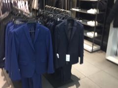 -ZARA(红谷滩万达店)