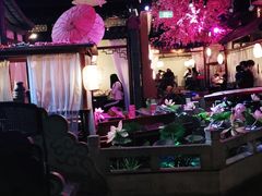 -韵秋荷(宝山龙湖天街店)