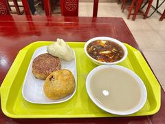 -老回回小吃(百万庄店)