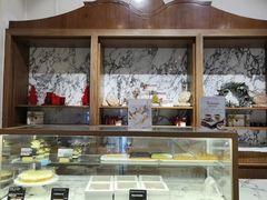 面包甜点陈列柜-WHEAT&BAKER-麥(凯德来福士店)