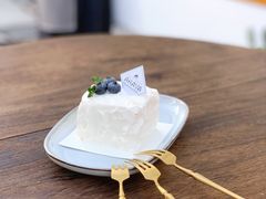 -AHAVA·Fang Baking Studio