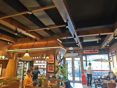 -巴卤社老火锅(财富店)