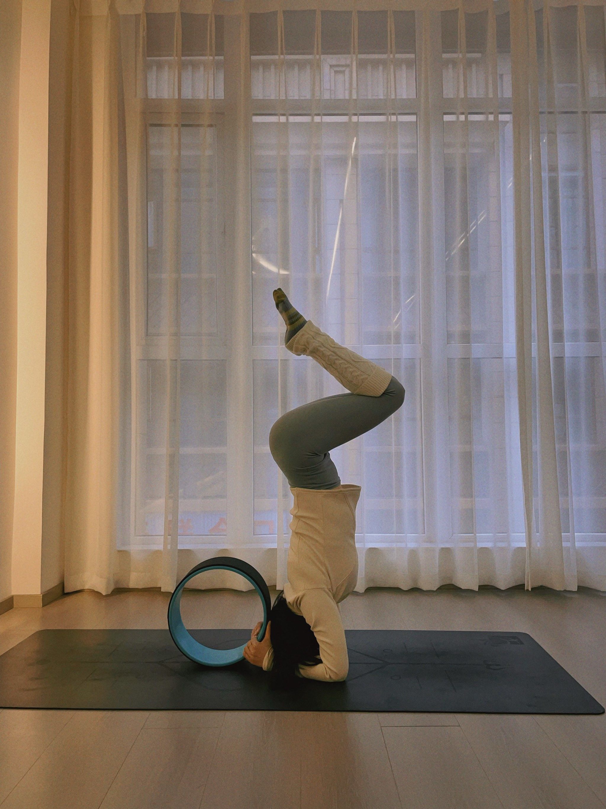 轮瑜伽远离肩颈