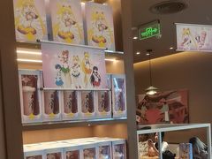 -奈雪的茶(红谷滩万达广场店)