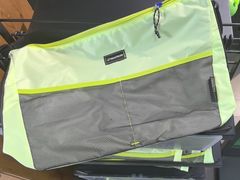 -迪卡侬(大英山店)