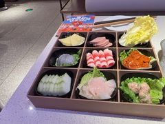-海底捞火锅(杭州庆春路夜宵主题店)
