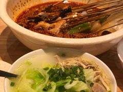 -嘉州叶婆婆钵钵鸡(建设路店)