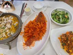 -鑫皇朝酒店(建设一路店)