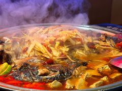 -令狐冲·炭烤活鱼(宝龙店)