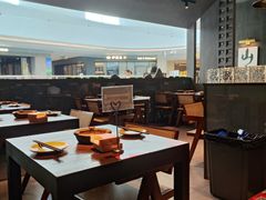 -张翻越·川渝冒菜·武汉黑鸭煲(城北万象城店)