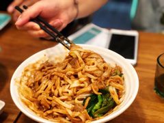 -唔止卤嘢·潮州府城菜(鹭江店)