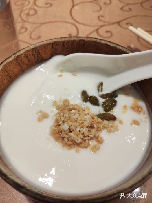 清真·吐鲁番餐厅自制老酸奶图片