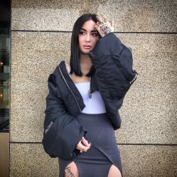-Godhands美发设计沙龙