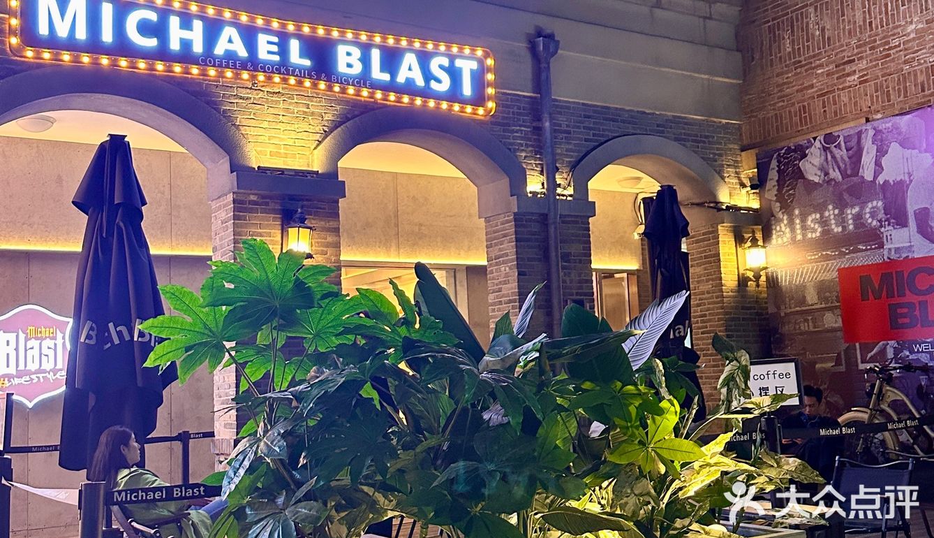 济南经三路!偶遇街头热狗🌭️餐车