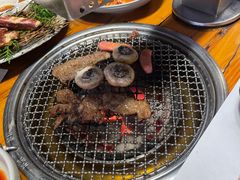 -草家酱蟹炭火烤肉店(珲春南路一店)