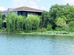 -上海怡沁园度假酒店