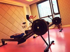 -思迈威健身(积玉桥万达店)