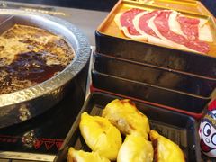 -牛武士寿喜烧·和牛火锅自助(全球首店)