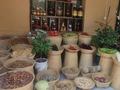 -七步香云南山里菜(昆明老街店)