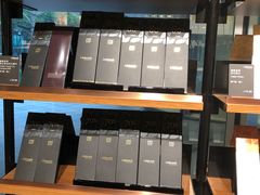 -Laderach 莱德拉(上海环贸iapm店)