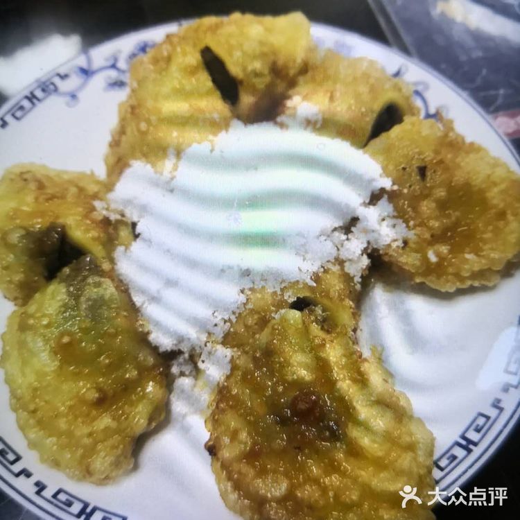 【探店】一壶砖茶,一笼烧麦,吃烧麦还得是内蒙烧麦!