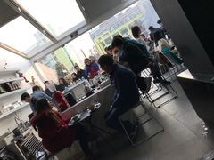 -UNI UNI(环亚凯瑟琳店)