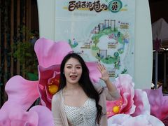 -百联西郊购物中心·停车场