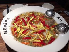 -太二酸菜鱼(海口友谊广场店)