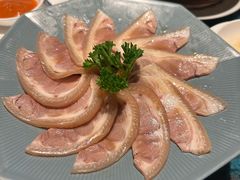 懷舊手工燻蹄-镛记酒家
