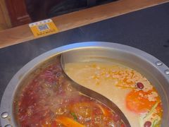 -沸炉重庆老火锅(军事博物馆店)