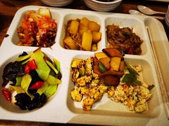 -一两饭川味素食餐厅