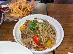-MARU玛露音乐餐厅(大学路店)