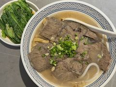 清汤大片牛肉粉-粉吖吖·邵阳米粉(体育西路店)