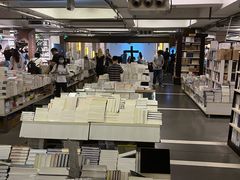 -先锋书店(五台山总店)