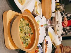 -江宴渔村·鱼鲜土菜(紫荆广场店)