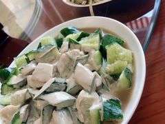 麻酱黄瓜-春雨羊汤店(广开四马路总店)