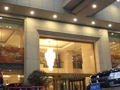 -上海尊茂酒店