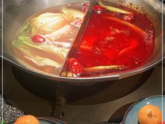 -湊湊火锅·茶憩(郑州绿地新都会店)