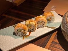 火炙三文鱼芝士卷-山葵家·创意料理(万象汇店)