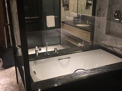 -重庆富力艾美酒店
