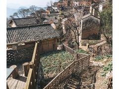-阳产土楼