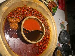 买牛蛙赠以下锅底-哥老官重庆美蛙鱼头(日月光店)