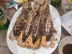 -两兄弟Song Pee Nong(2号店)